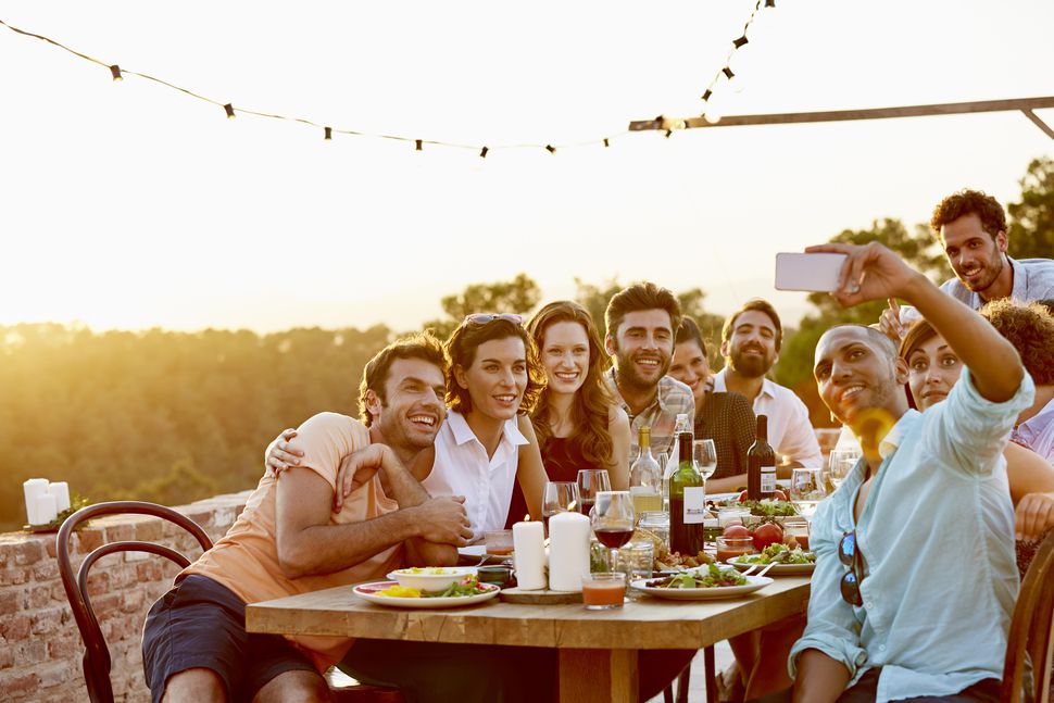 CNET / Getty You enjoy the company, but at the same time, travelling in groups can be a pain.